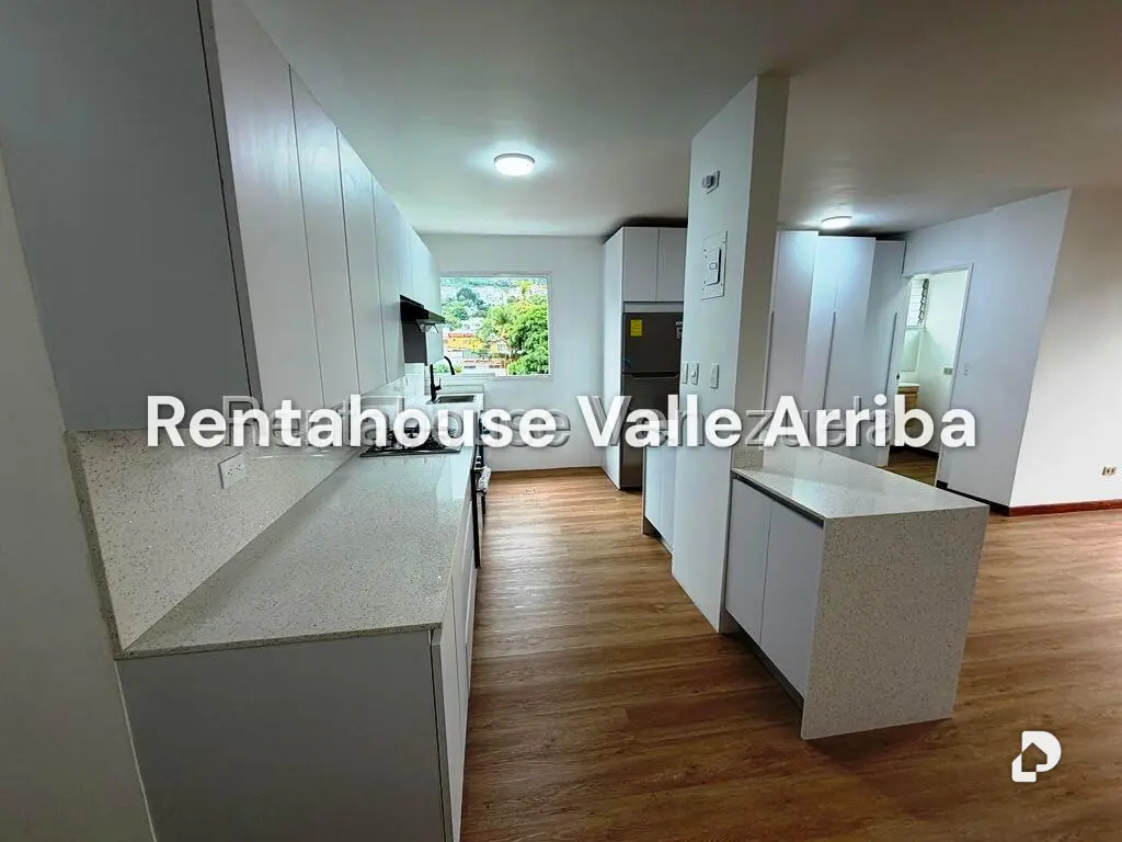 Apartment in Los Palos Grandes, Caracas – 5