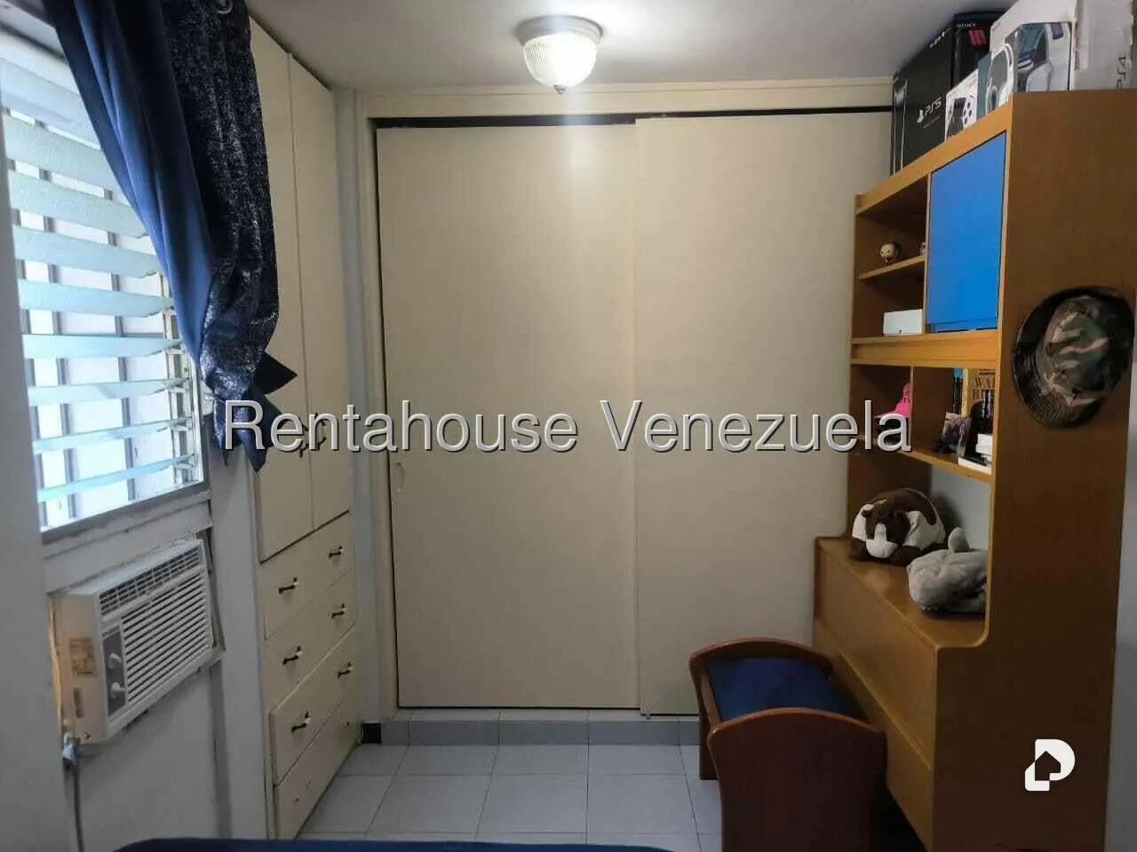 Apartamento en El Paraíso, Caracas – 26