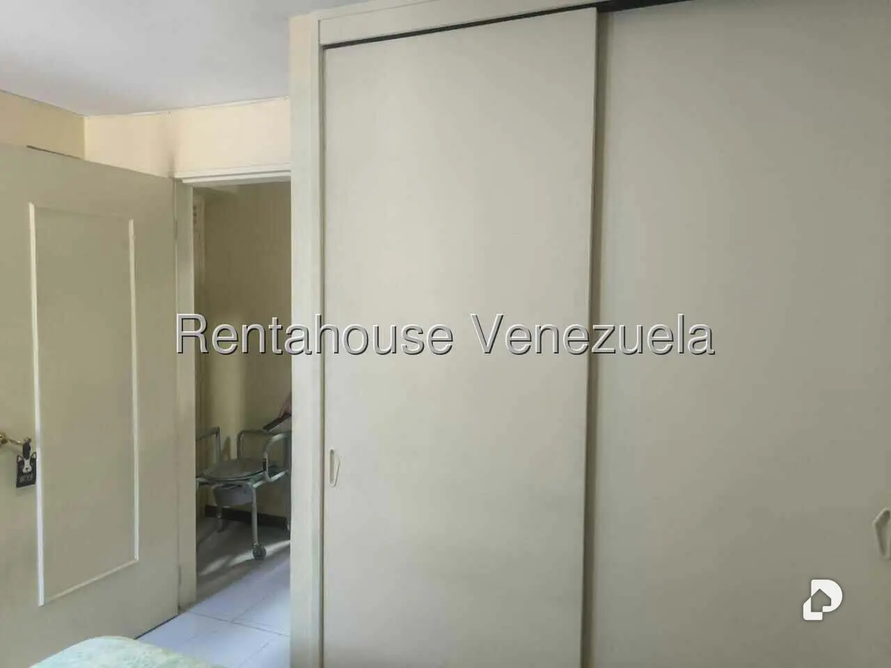 Apartamento en El Paraíso, Caracas – 22