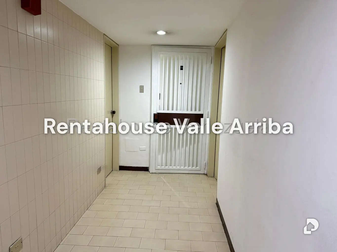 Apartamento en La Carlota, Caracas – 4