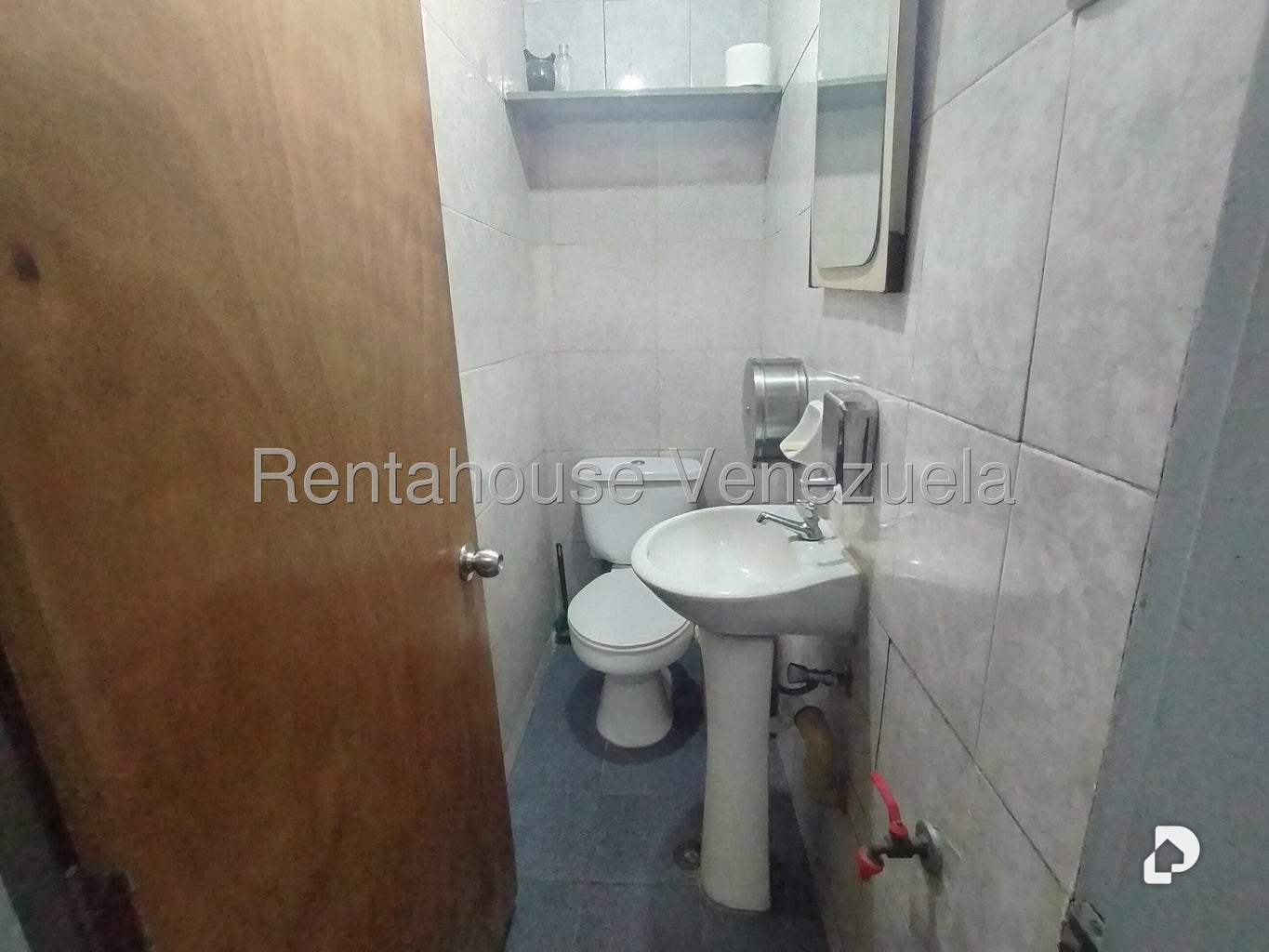 Local comercial en Quinta Crespo, Caracas – 10