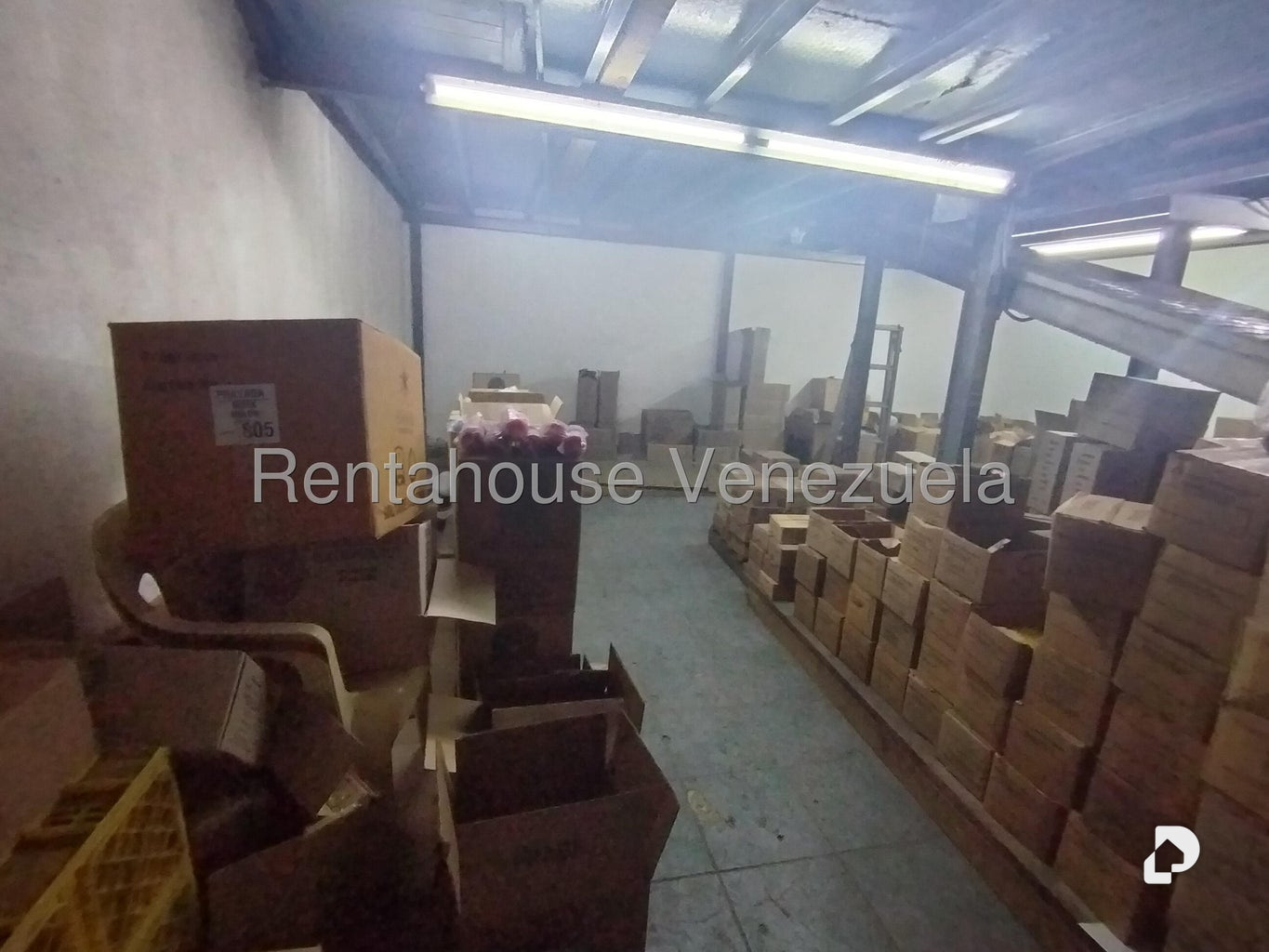 Local comercial en Quinta Crespo, Caracas – 13