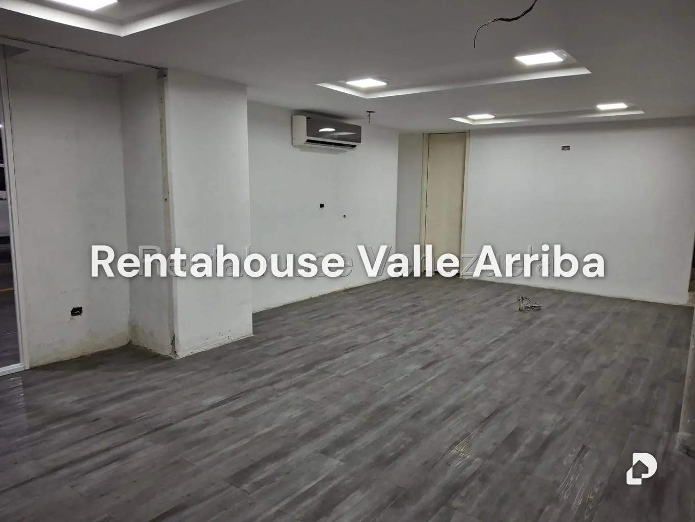 Local comercial en Chuao, Caracas – 6