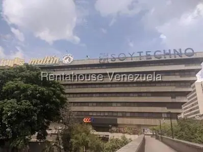 Commercial space in Chuao, Caracas - 1