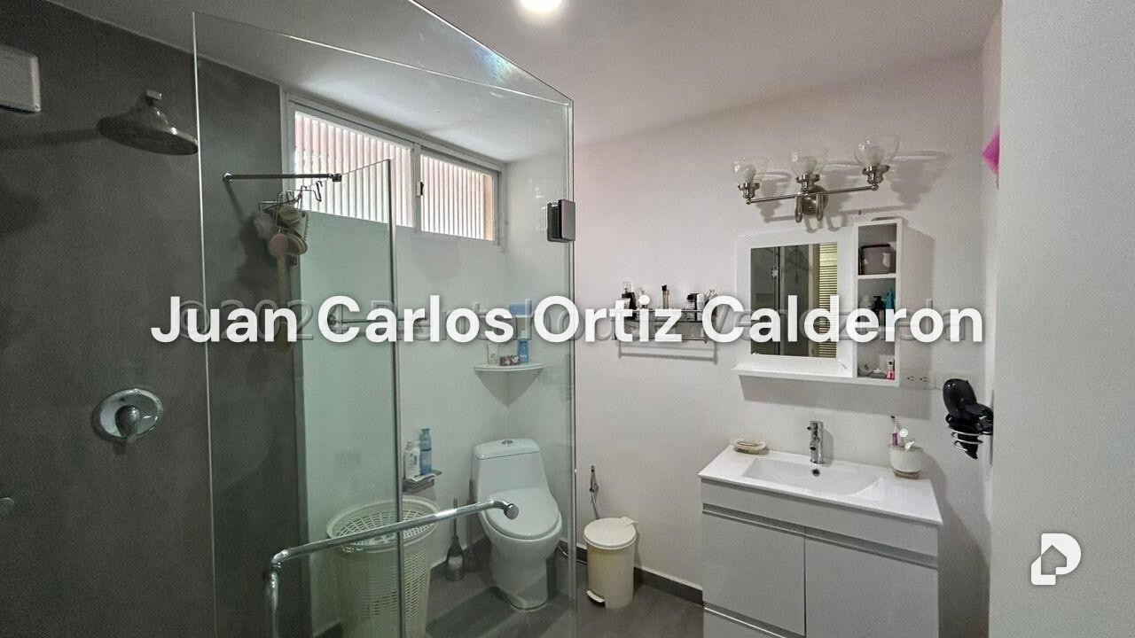 Casa en Cumbres de Curumo, Caracas – 20