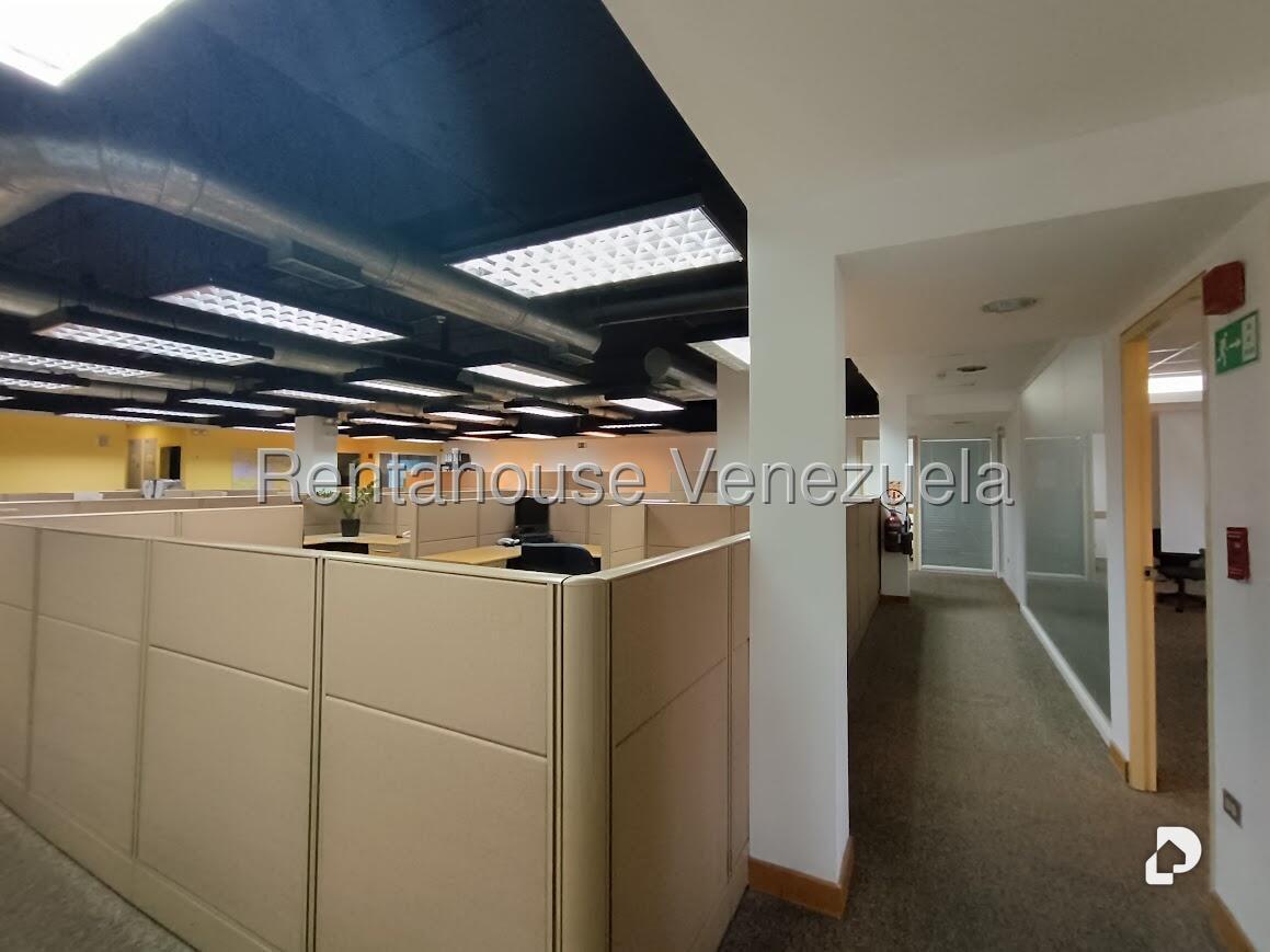 Oficina en La Castellana, Caracas – 4