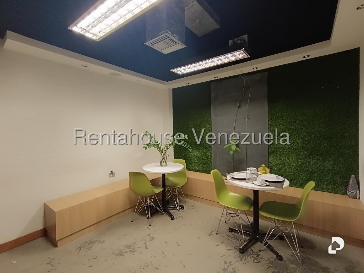 Oficina en La Castellana, Caracas – 10