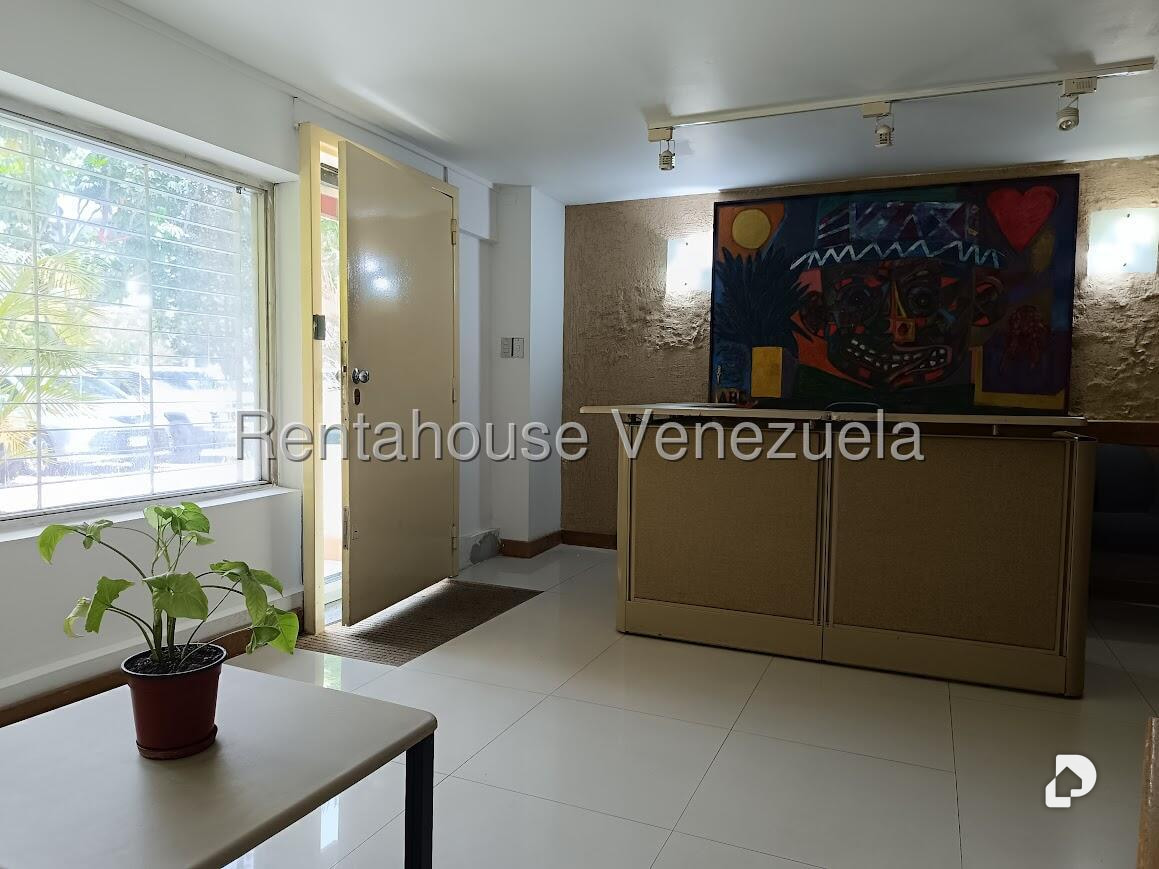 Oficina en La Castellana, Caracas – 3
