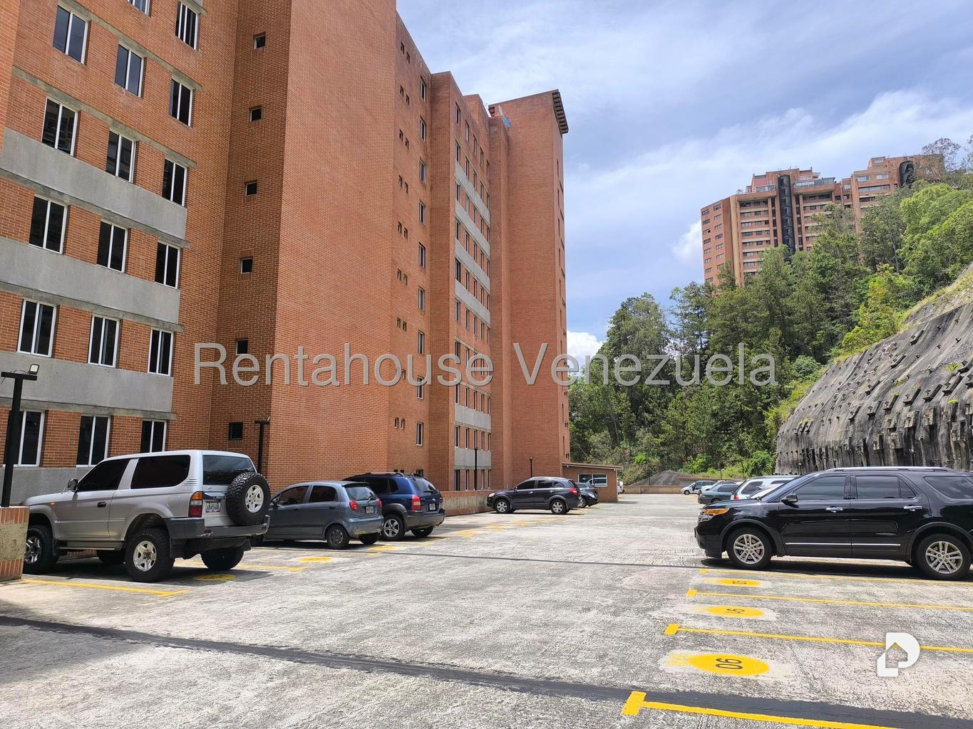 Apartamento en Colinas de La Tahona, Caracas