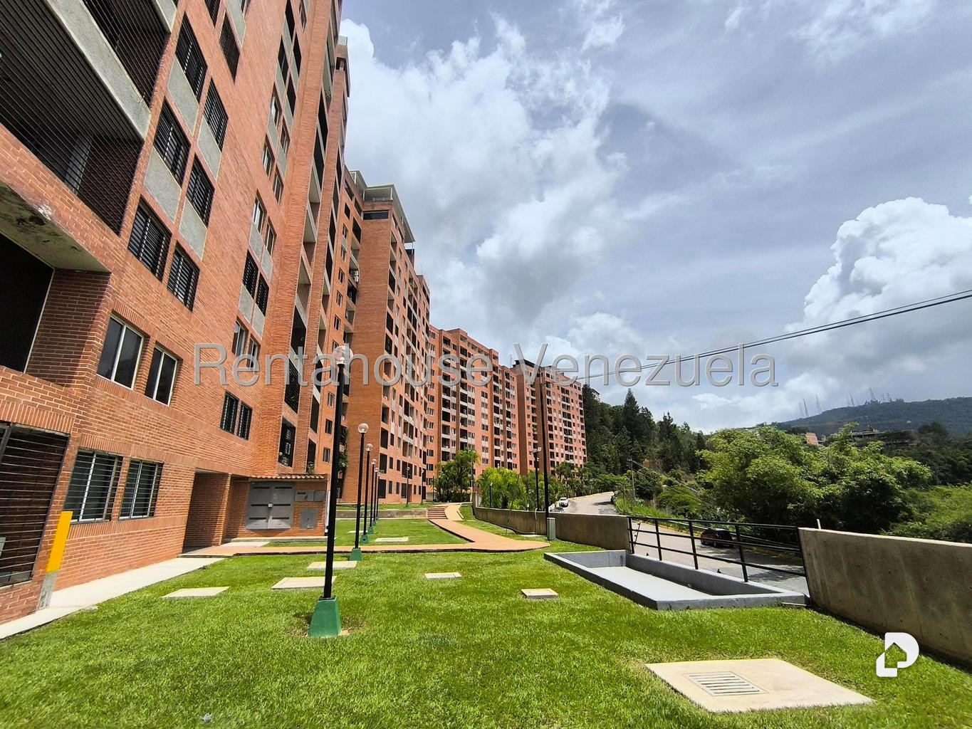 Apartamento en Colinas de La Tahona, Caracas