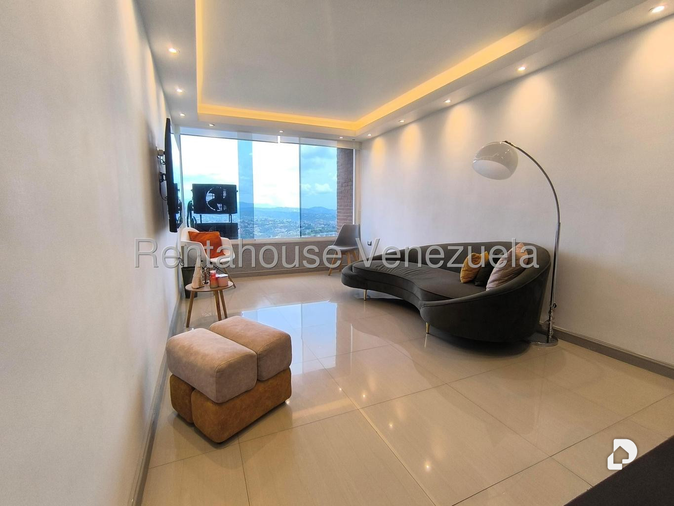 Apartamento en Colinas de La Tahona, Caracas