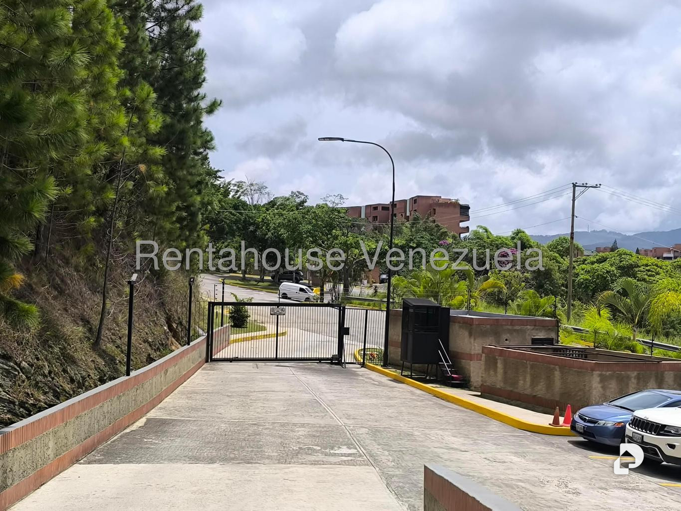 Apartamento en Colinas de La Tahona, Caracas