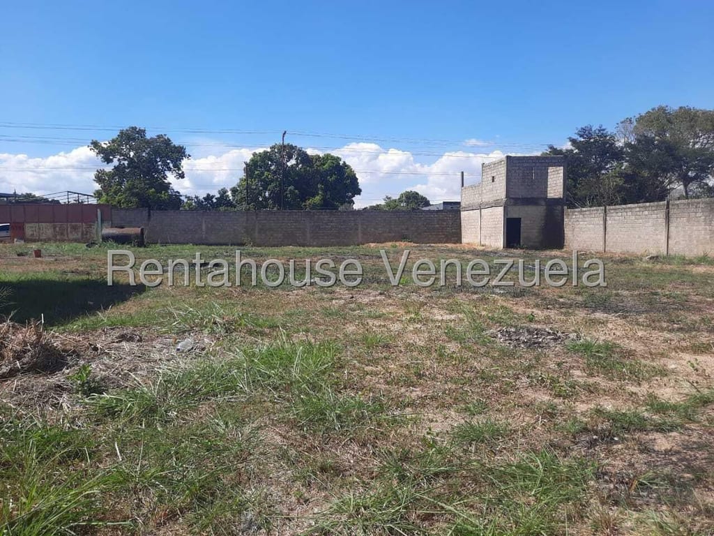 Terreno en Parroquia Tocuyito, Libertador - 1