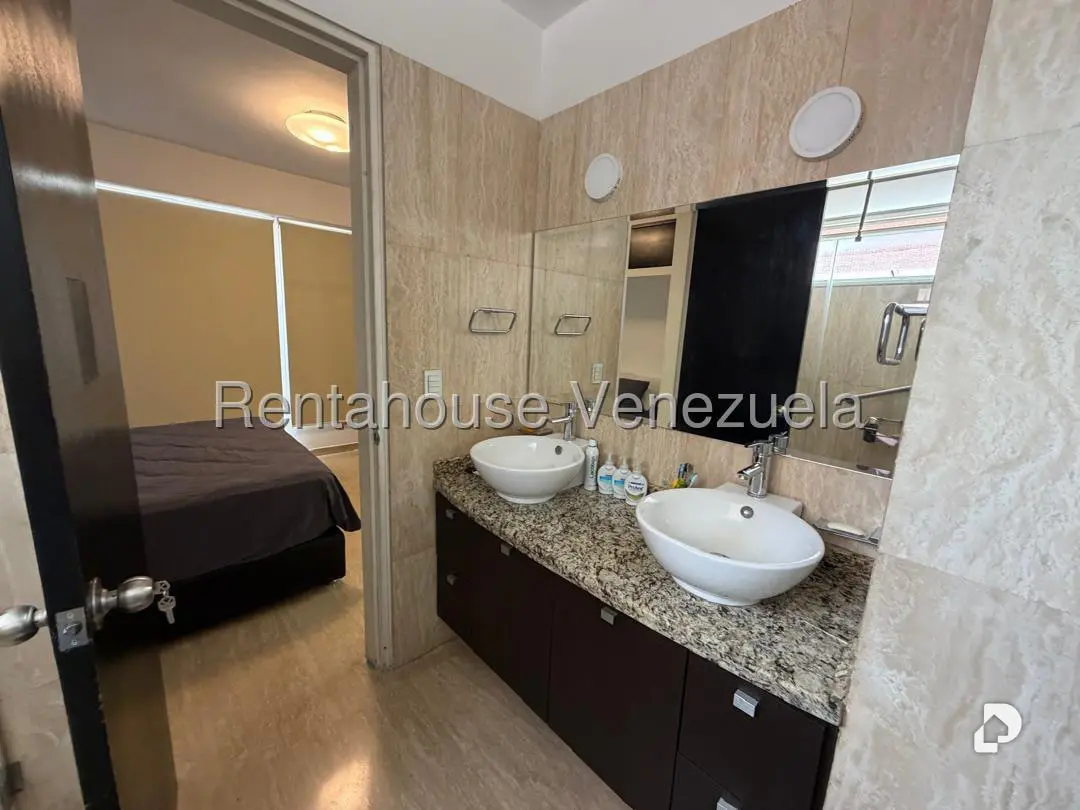 Apartamento en Boleíta Norte, Caracas – 17