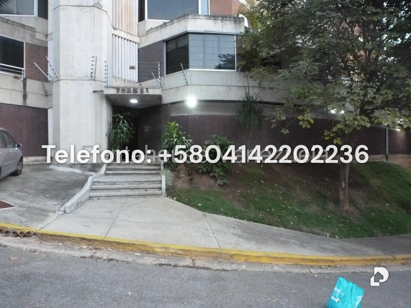 Apartamento en Lomas de Las Mercedes, Caracas – 2