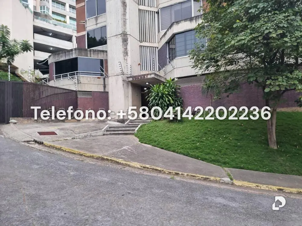 Apartamento en Lomas de Las Mercedes, Caracas – 1