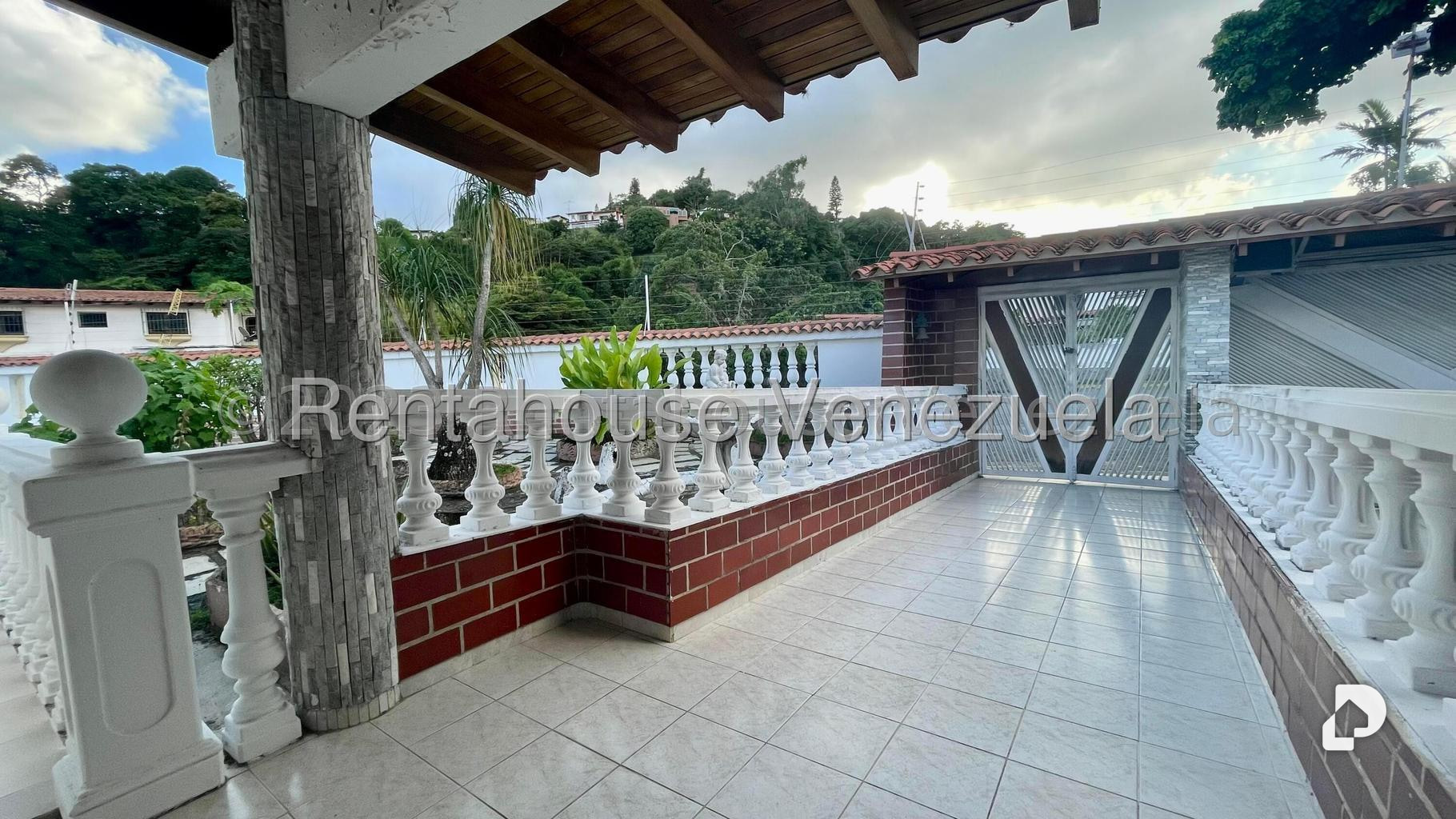 Casa en Santa Paula, Caracas – 1