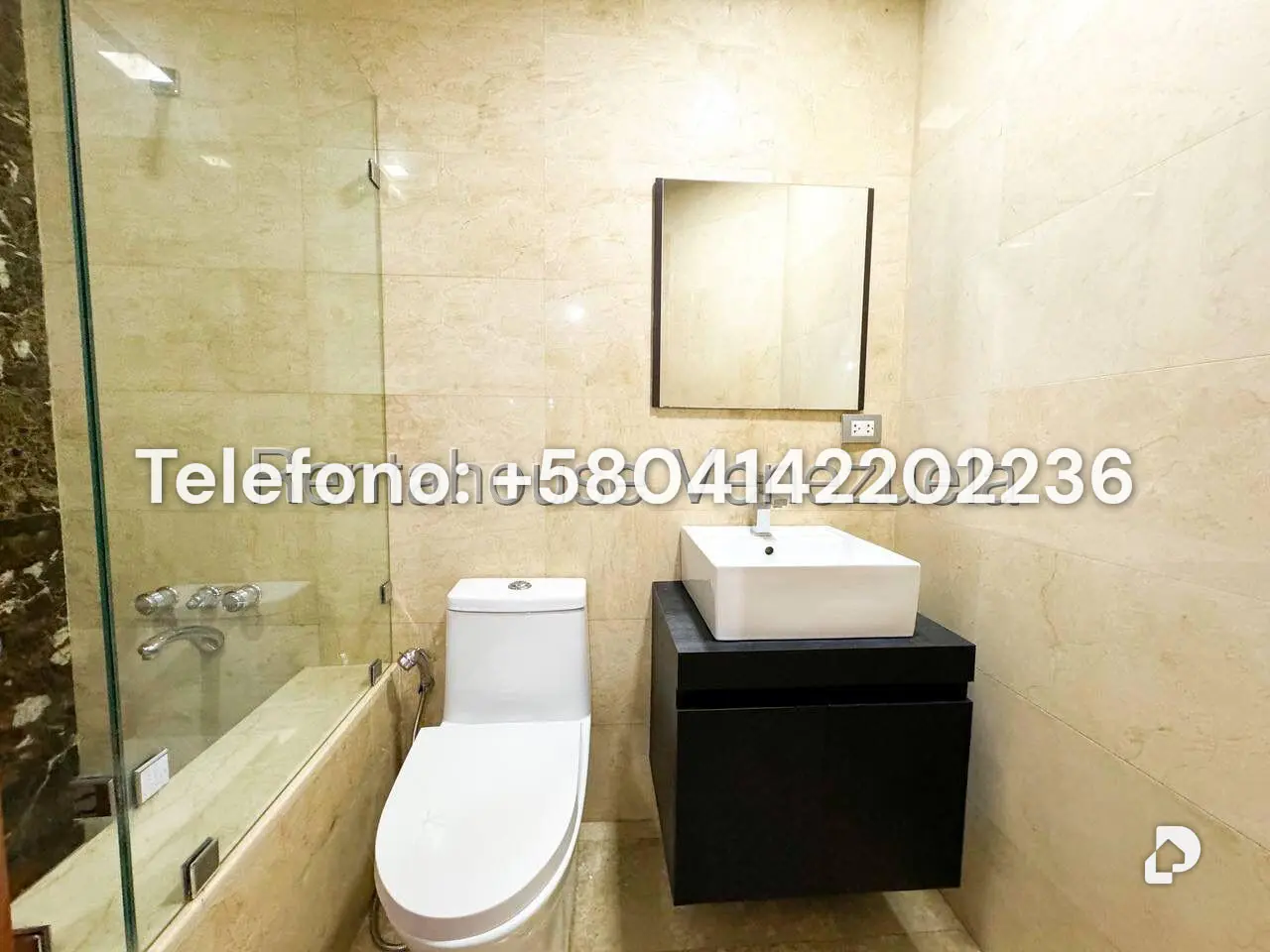 Apartamento en Campo Alegre, Caracas – 13