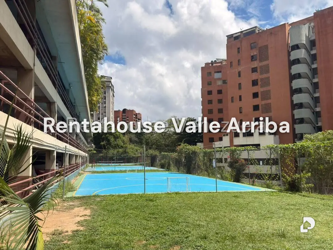 Apartamento en Santa Fe Norte, Caracas – 24