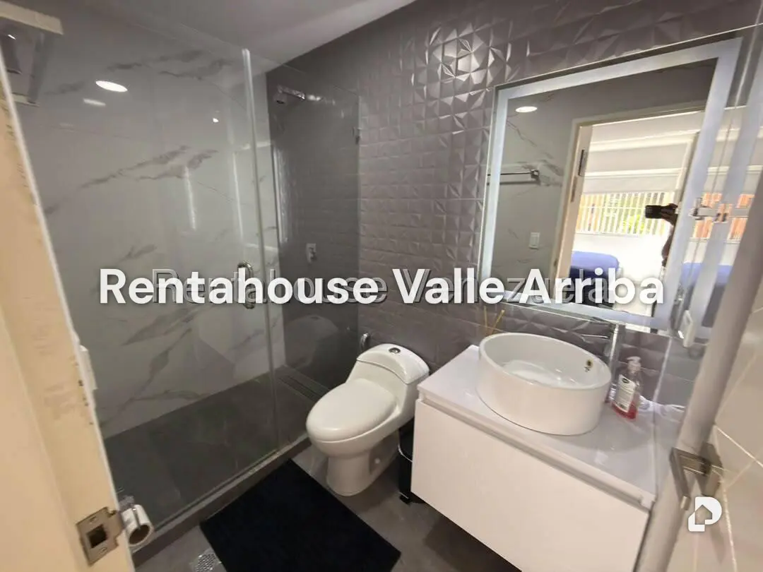 Apartamento en Santa Fe Norte, Caracas – 16