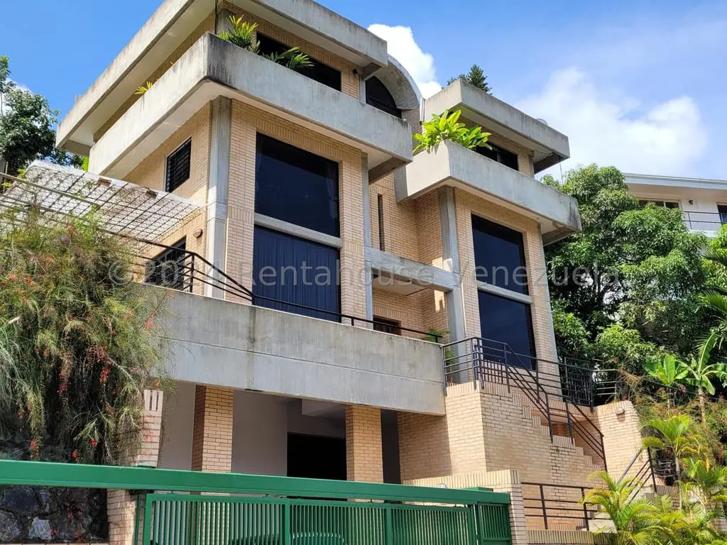 House in Macaracuay, Caracas - 1