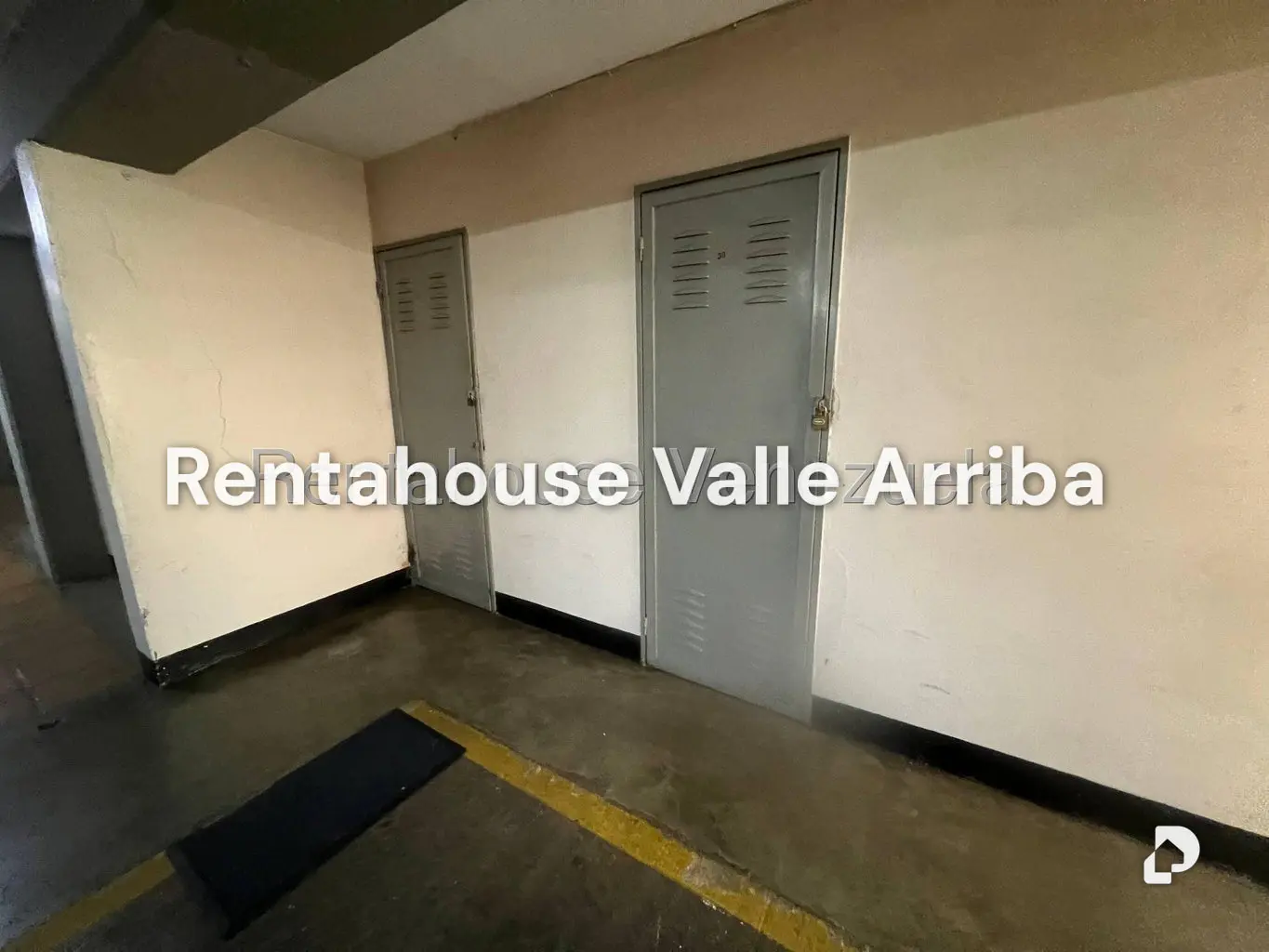 Apartment in La Ciudadela, Caracas – 27