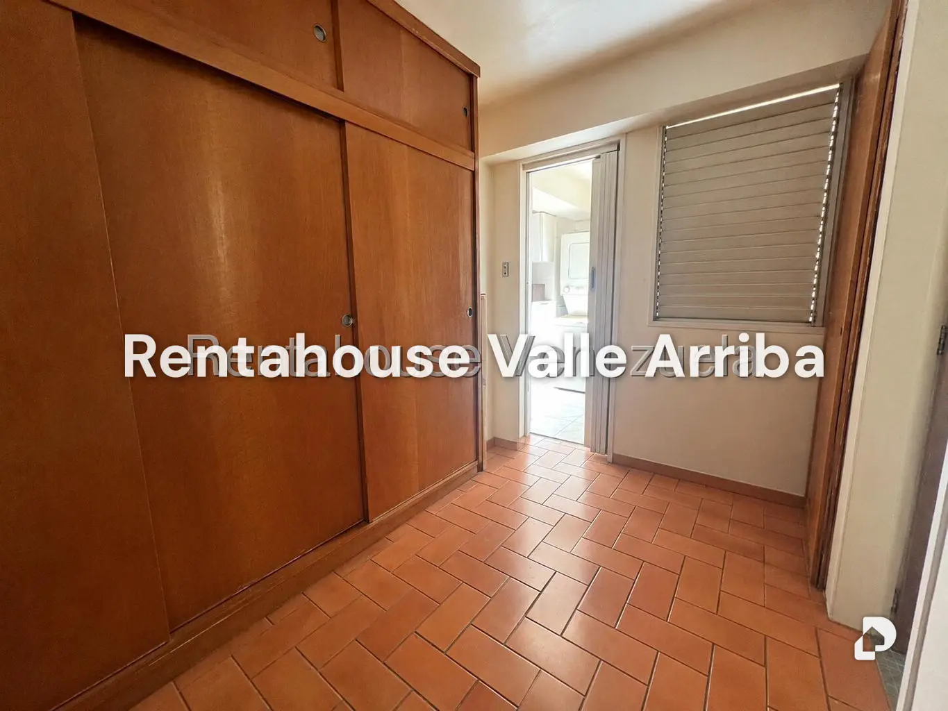 Apartment in La Ciudadela, Caracas – 19