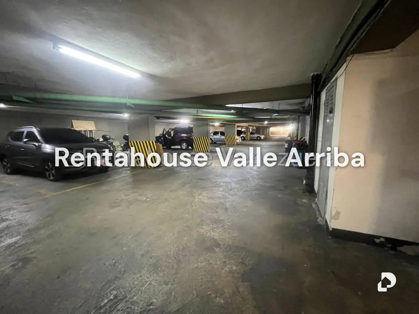 Apartment in La Ciudadela, Caracas – 26