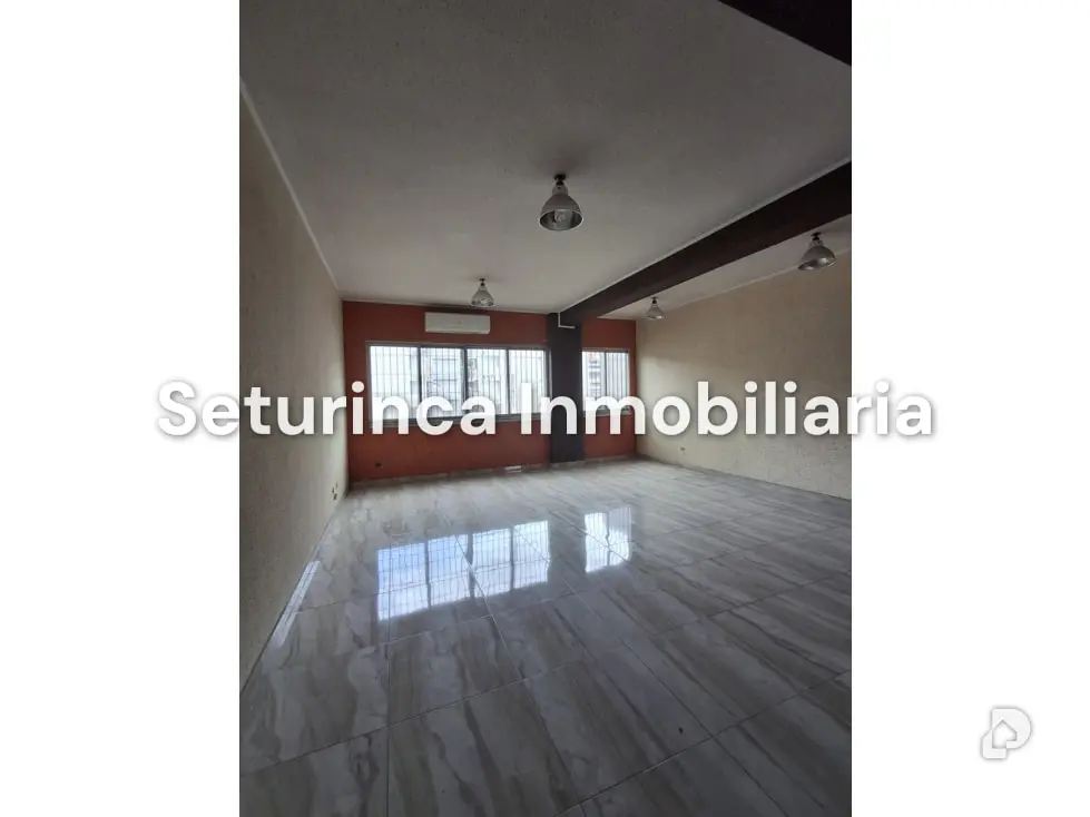 Office in La Candelaria, Caracas – 12