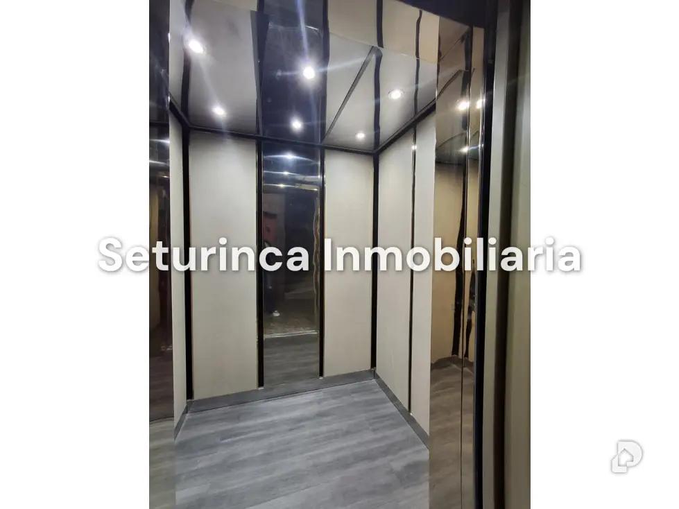 Office in La Candelaria, Caracas – 10