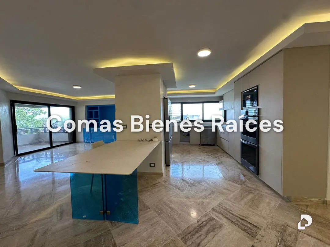 Apartment in Altamira, Caracas – 4