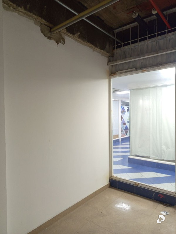 Local comercial en La Candelaria, Caracas – 2