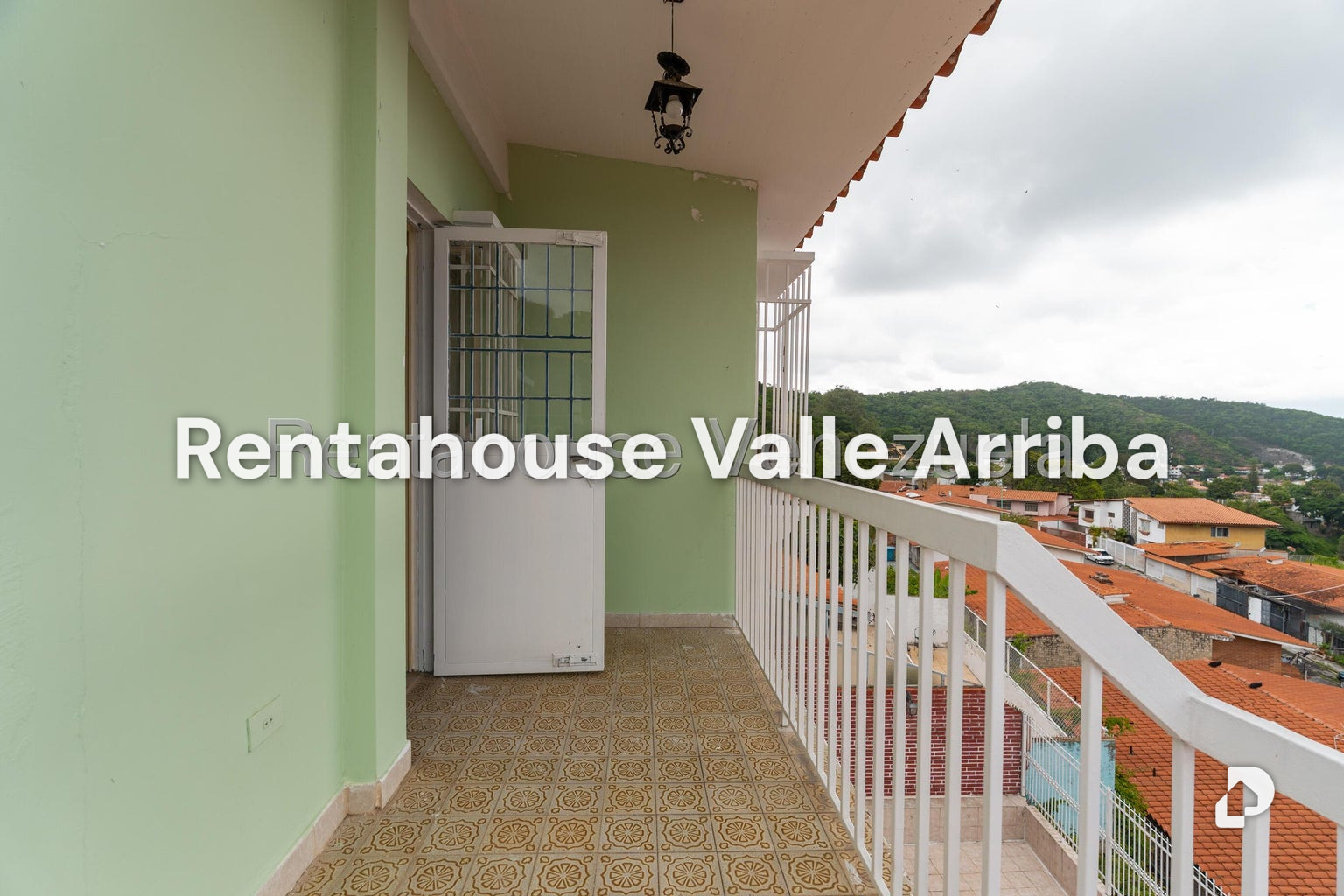 Casa en Alto Prado, Caracas – 18