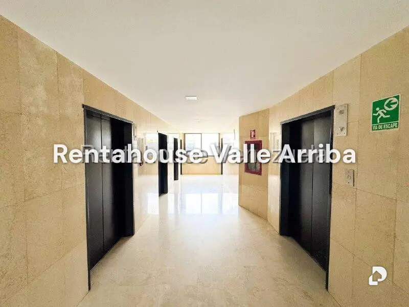 Local comercial en El Rosal, Caracas – 5