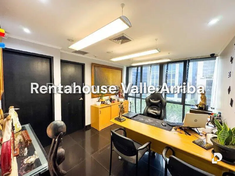 Local comercial en El Rosal, Caracas – 21