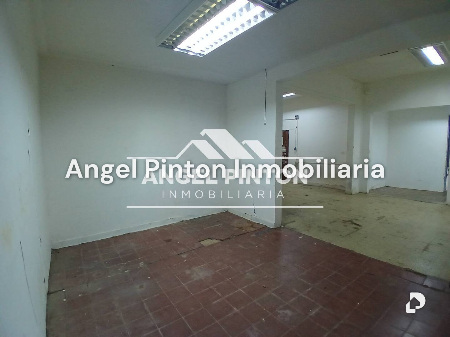 Local comercial en Tierra Negra, Maracaibo – 13