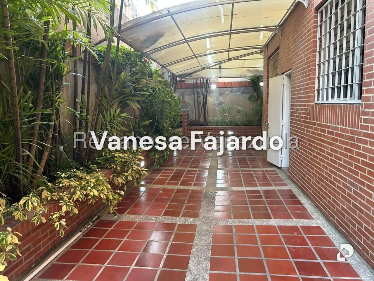 Apartamento en Altamira, Caracas – 12