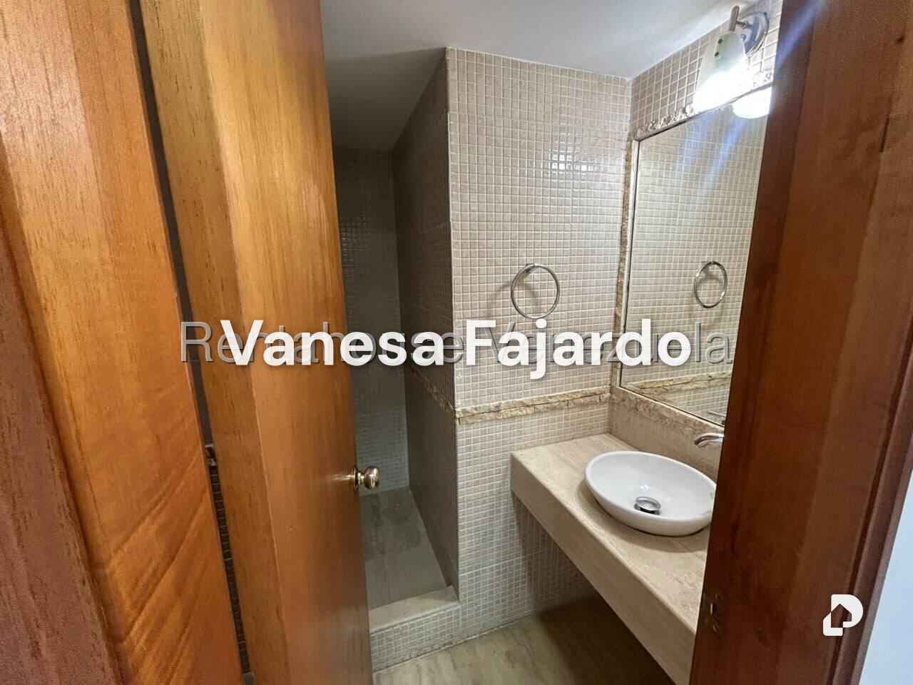 Apartamento en Altamira, Caracas – 7