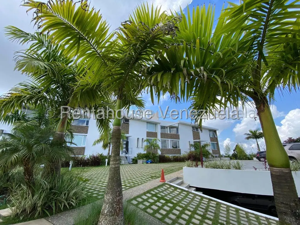 Apartamento en El Hatillo, Caracas - 1