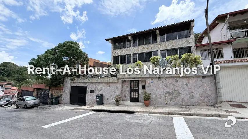 Casa en Santa Sofía, Caracas – 1