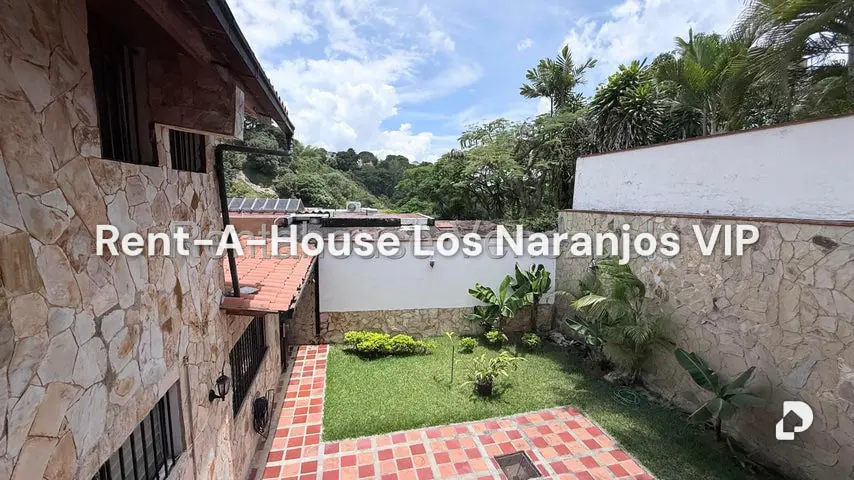 Casa en Santa Sofía, Caracas – 18