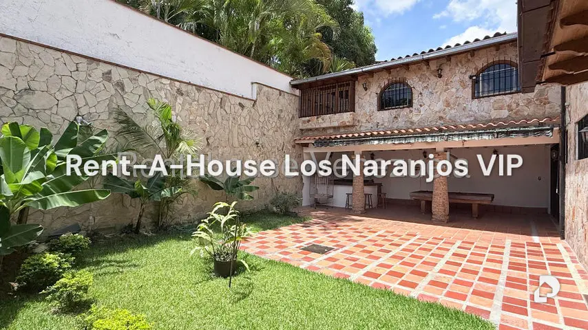 Casa en Santa Sofía, Caracas – 8