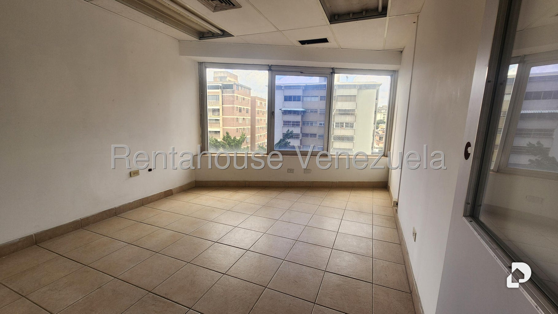 Oficina en El Marqués, Caracas – 7