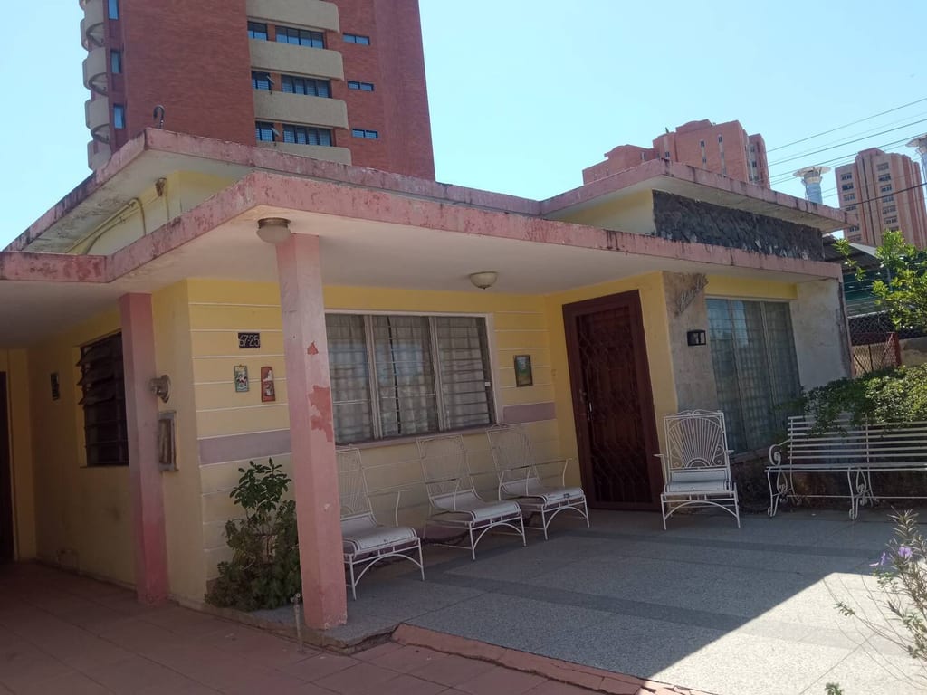 Local comercial en Cecilio Acosta, Maracaibo - 1
