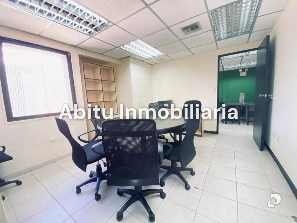 Office in Chacao, Caracas – 8