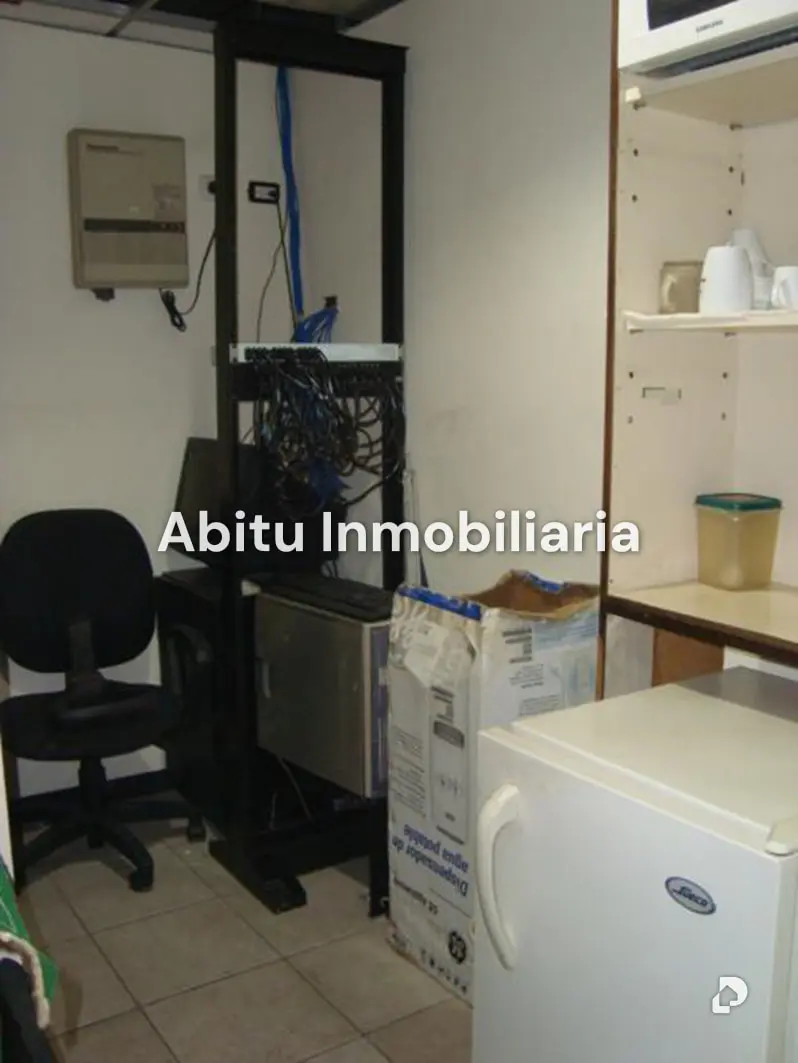 Office in Chacao, Caracas – 11