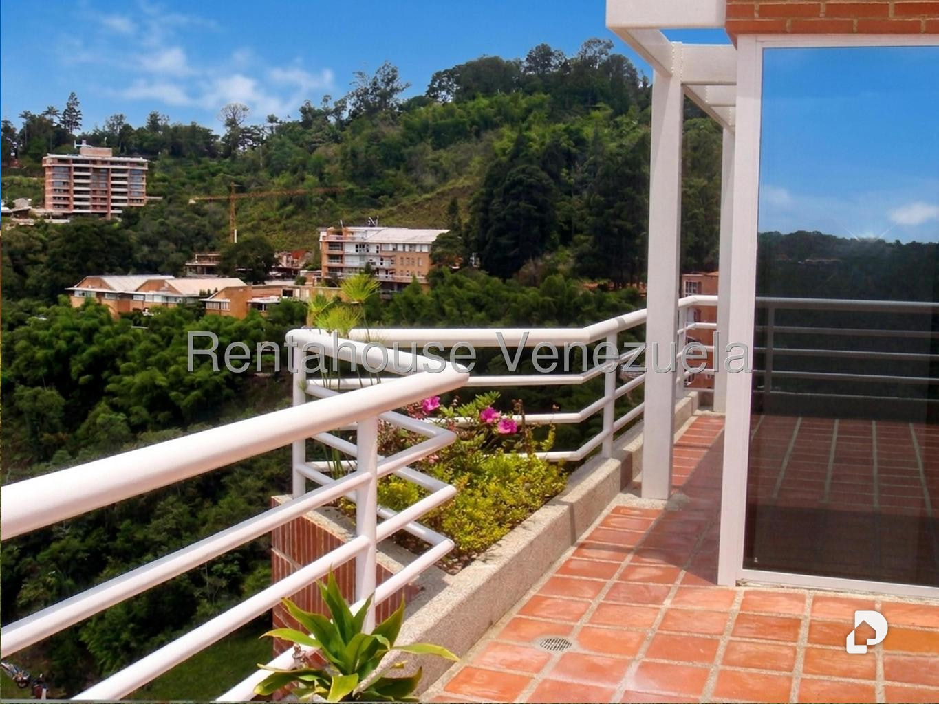 Apartamento en Oripoto, Caracas – 11