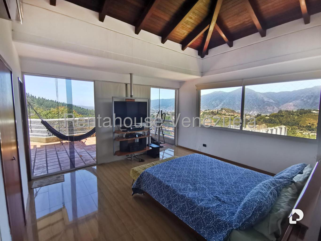 Apartamento en Oripoto, Caracas – 22