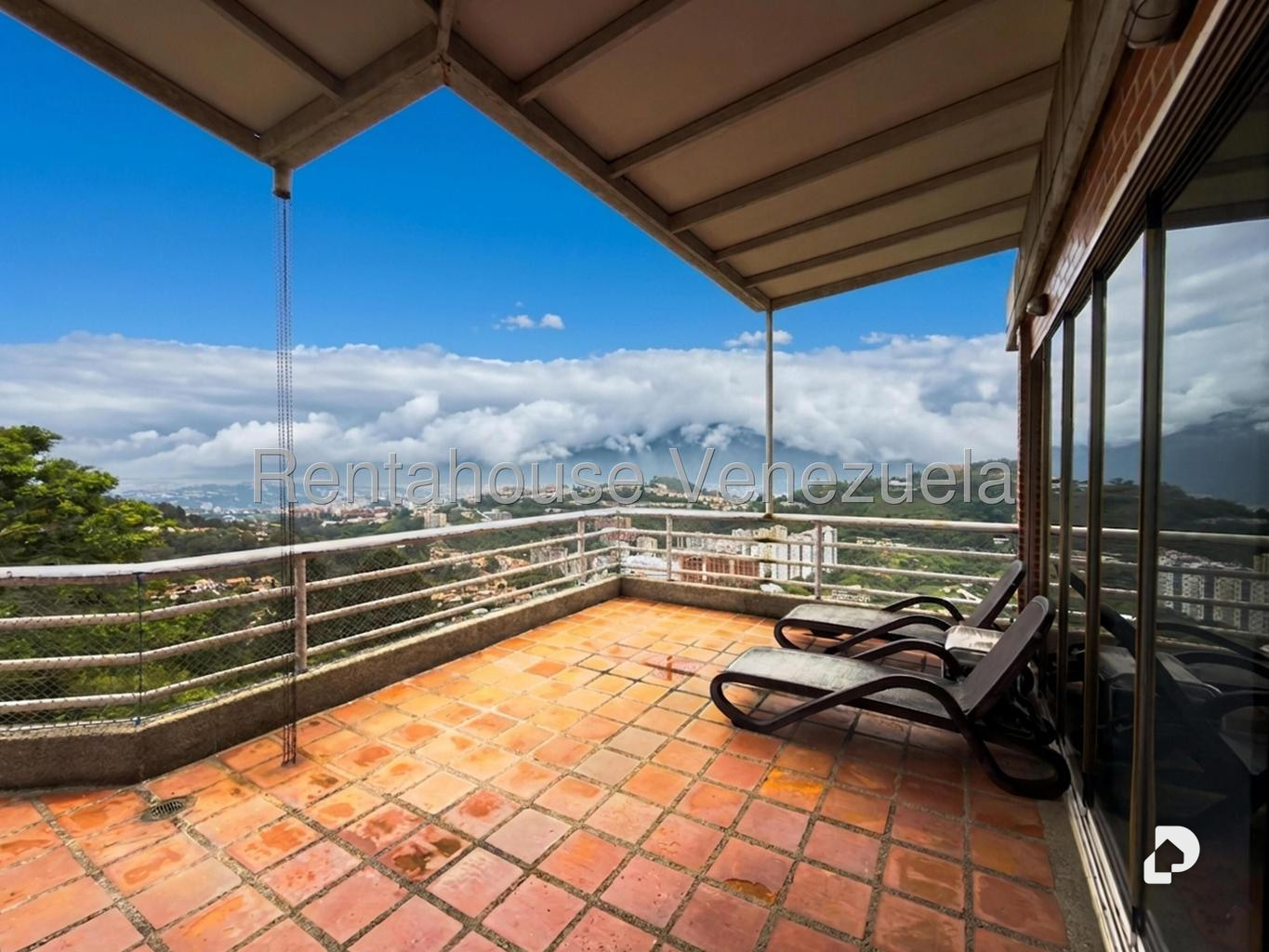 Apartamento en Oripoto, Caracas – 27