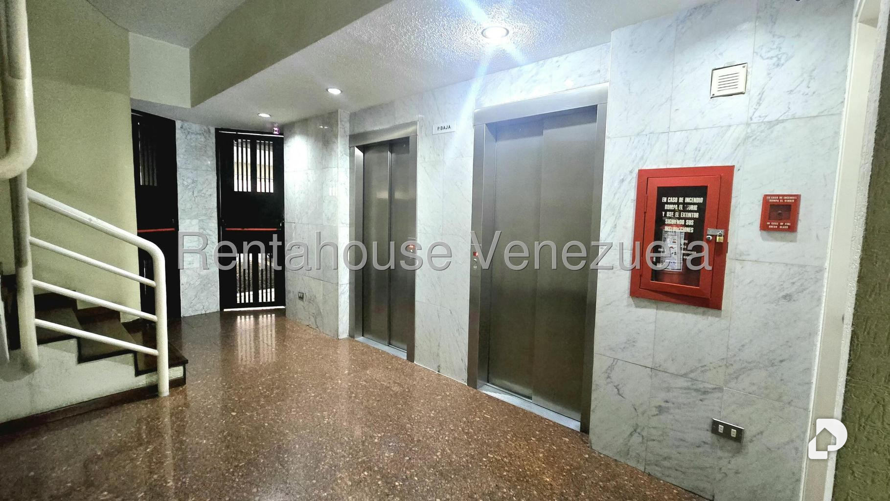 Apartamento en Campo Alegre, Caracas – 19